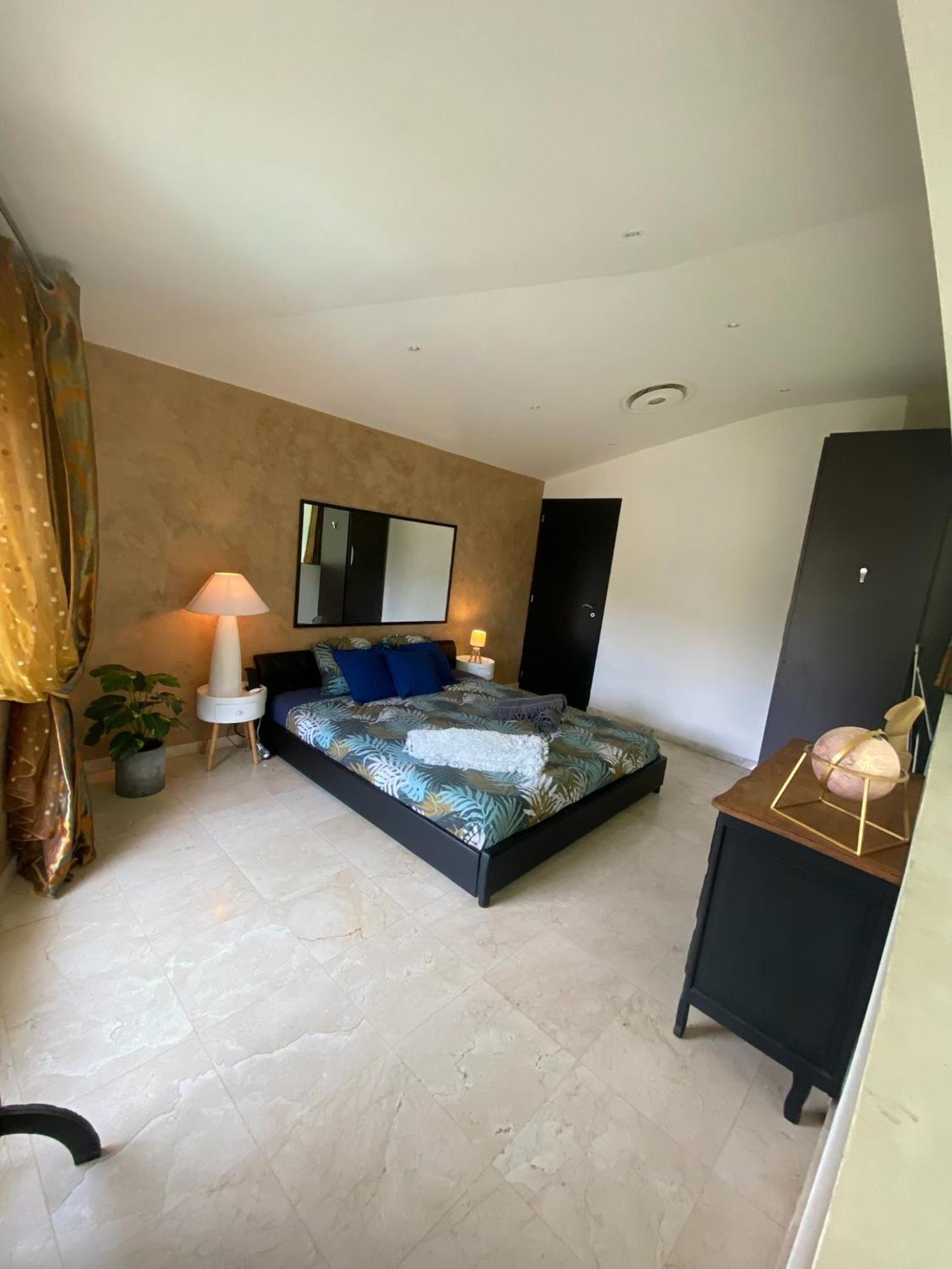 Villa St Jean Suite Romantique La Ciotat Kamer foto